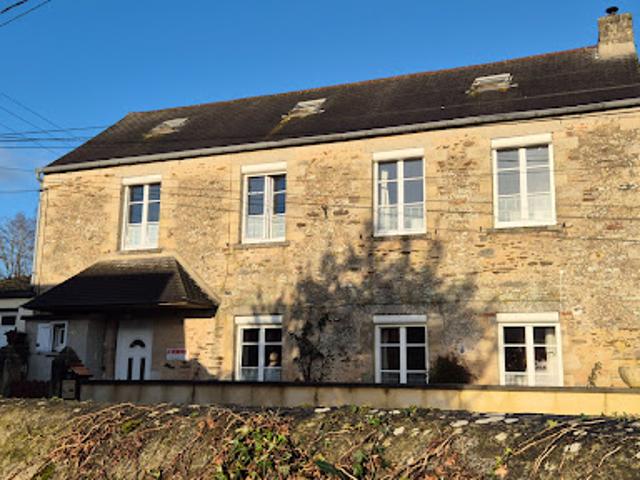 Vente Maison 4 pièces 111 m2 Quettehou