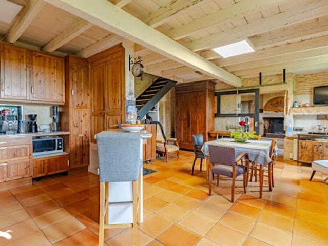 Vente Maison 4 pièces 111 m2 Saint Pierre de Bat