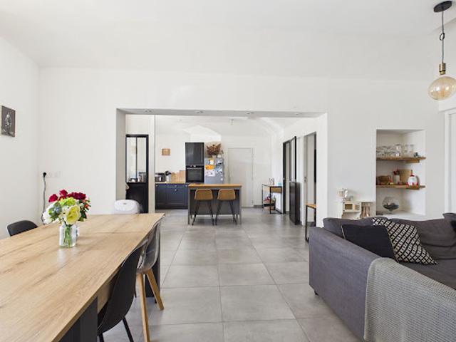 Vente Maison 4 pièces 111 m2 Saint Vincent de Barrès