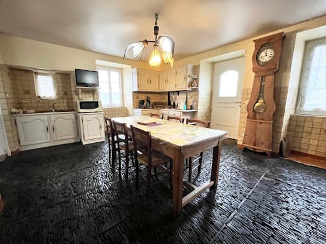 Vente Maison 4 pièces 111 m2 Sainte Féréole