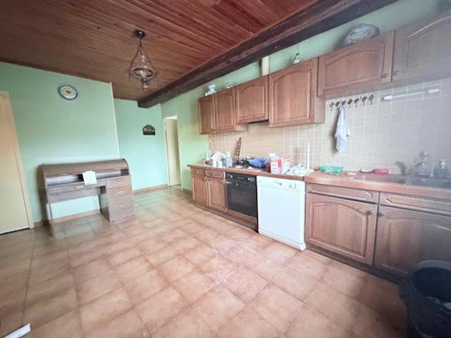 Vente Maison 4 pièces 112 m2 Etaves et Bocquiaux