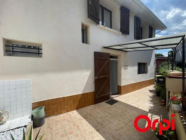 Vente Maison 4 pièces 112 m2 Venissieux