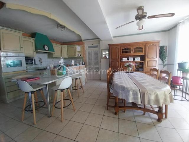 Vente Maison 4 pièces 112.68 m2 Gorron