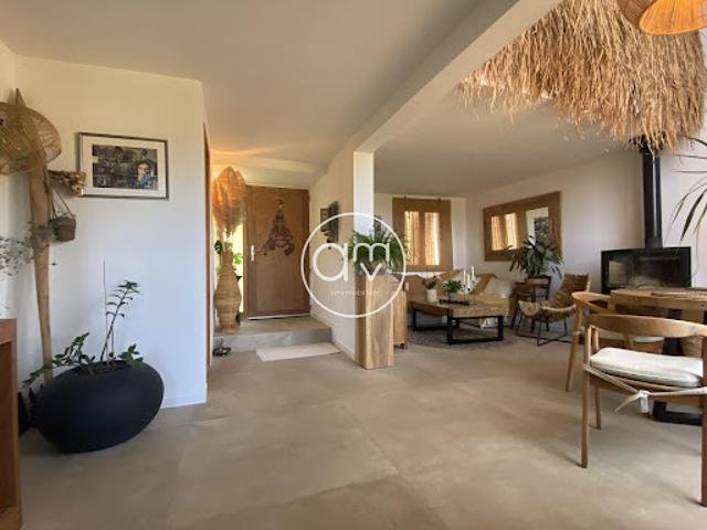 Vente Maison 4 pièces 112.62 m2 La Londe les Maures