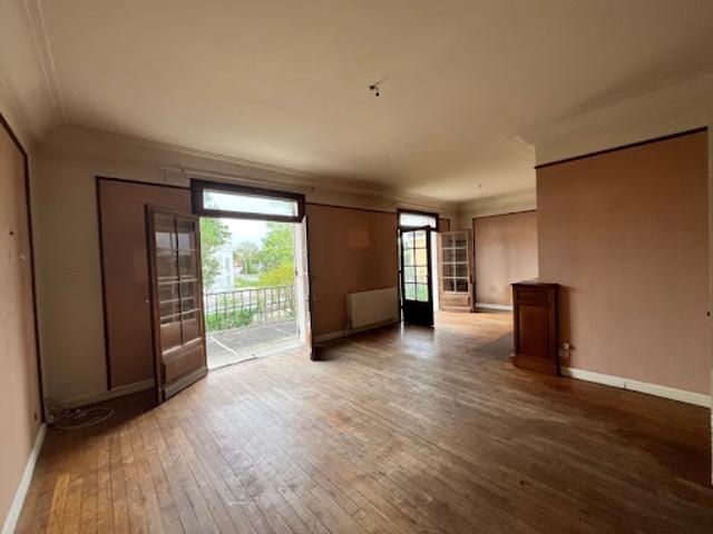 Vente Maison 4 pièces 113 m2 Montpon Ménestérol