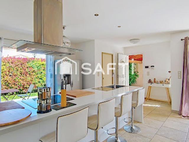Vente Villa 4 pièces 113 m2 Paradou