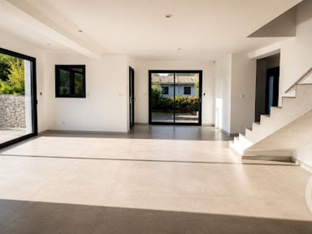 Vente Maison 4 pièces 113 m2 Vergèze
