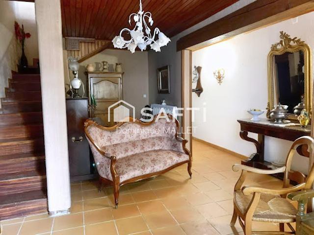 Vente Maison 4 pièces 124 m2 Nimes