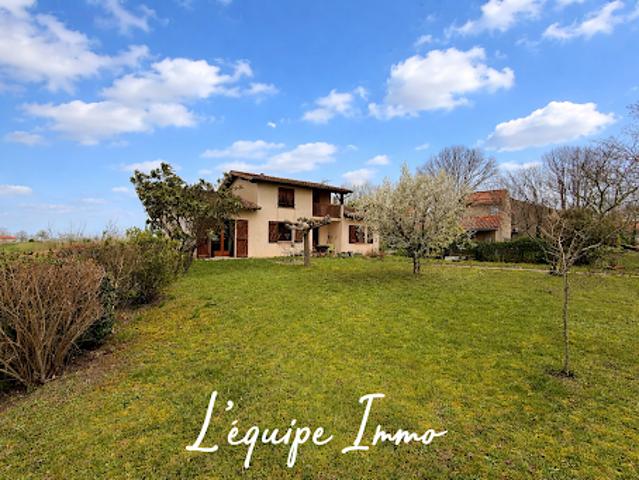 Vente Maison 4 pièces 124 m2 Cologne