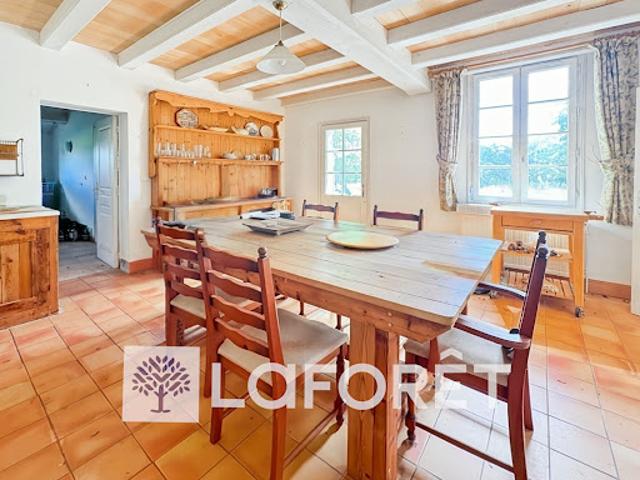 Vente Maison 4 pièces 124 m2 Gémozac
