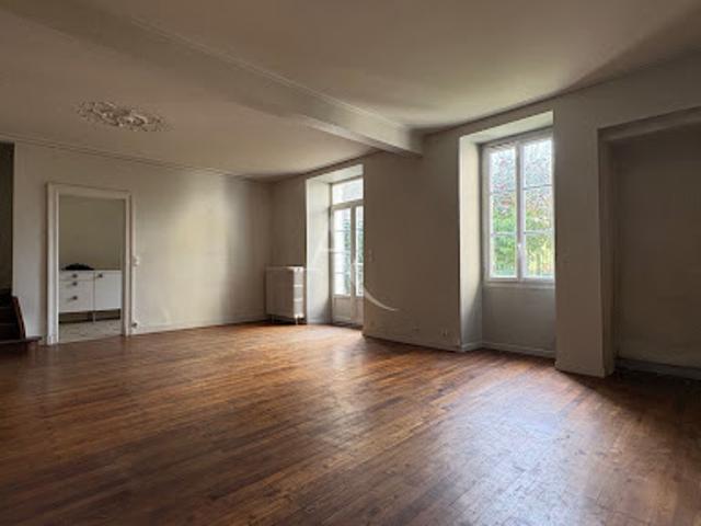 Vente Maison 4 pièces 124.45 m2 Basse indre