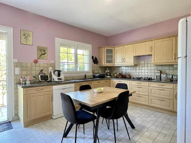 Vente Maison 4 pièces 125 m2 Abzac
