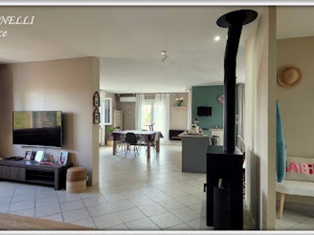 Vente Maison 4 pièces 125 m2 Astaffort