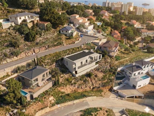 Vente Maison 4 pièces 185 m2 Bastia
