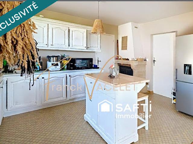 Vente Maison 4 pièces 125 m2 Bourdelles
