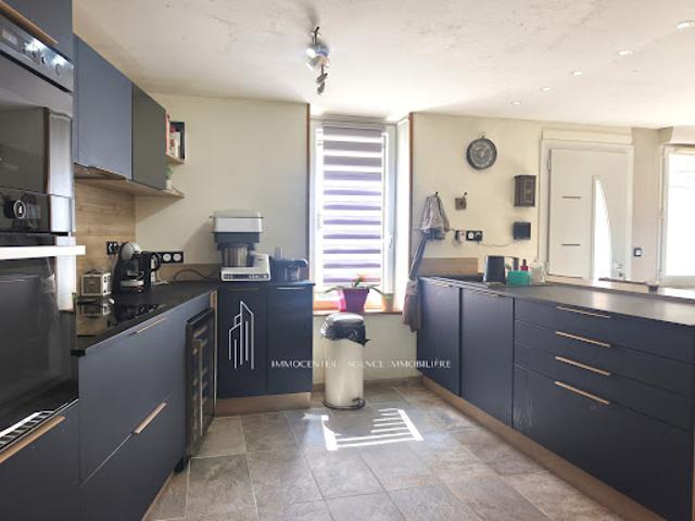 Vente Maison 4 pièces 125 m2 Bourg de Péage