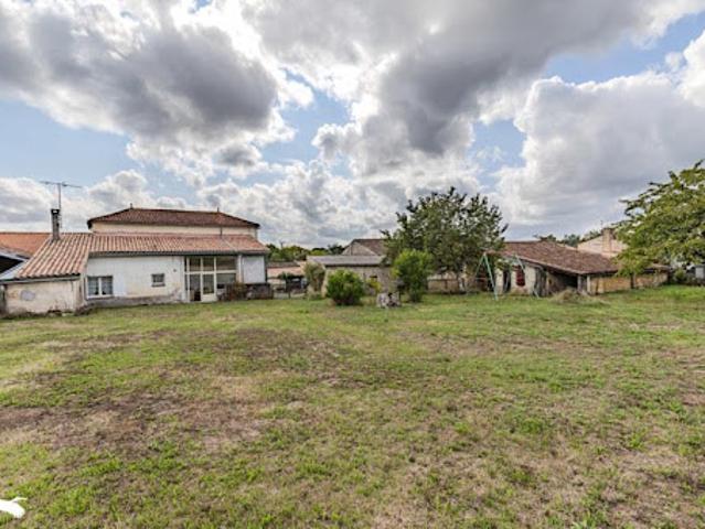 Vente Maison 4 pièces 125 m2 Branne