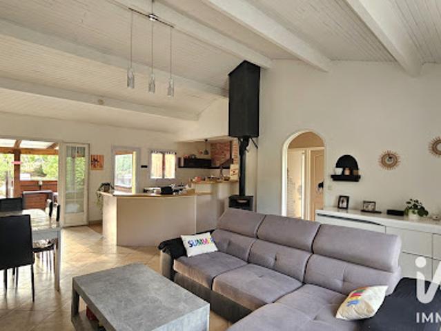 Vente Maison 4 pièces 125 m2 Champniers
