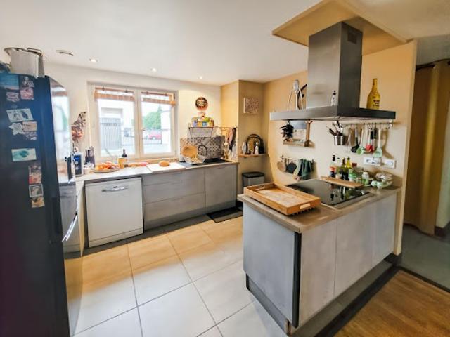 Vente Maison 4 pièces 125 m2 Le passage