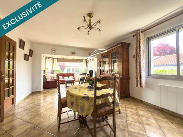 Vente Maison 4 pièces 125 m2 Saint benoit