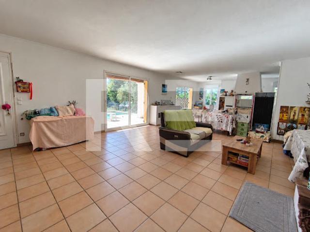 Vente Maison 4 pièces 125 m2 Saint Hilaire de Beauvoir