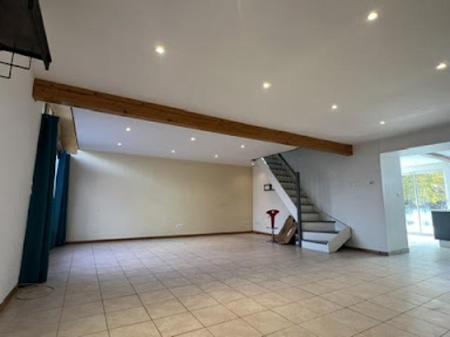 Vente Maison 4 pièces 125.35 m2 Vault de Lugny