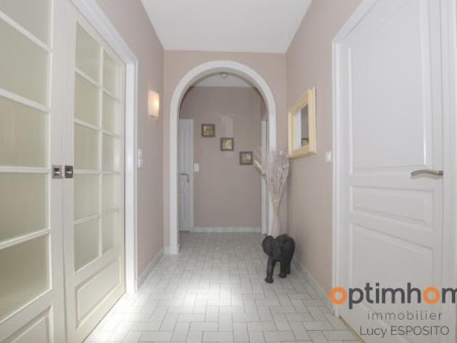 Vente Maison 4 pièces 126 m2 Abzac