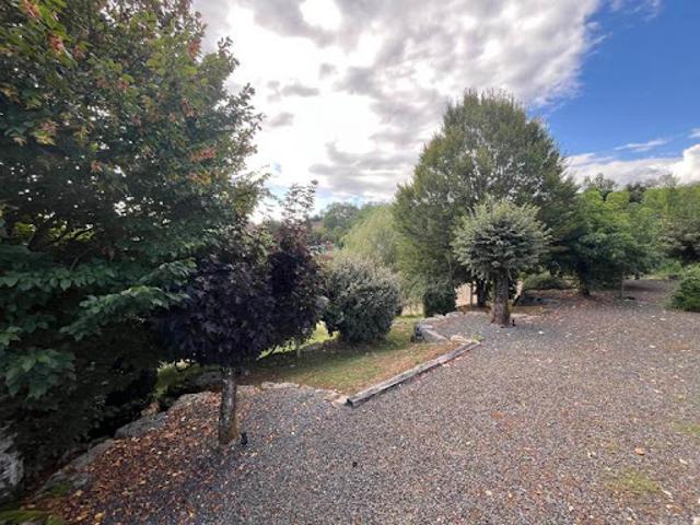 Vente Maison 4 pièces 126 m2 Le Lardin Saint Lazare