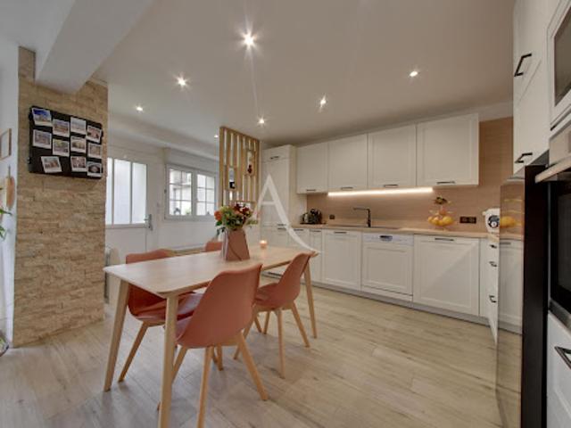 Vente Maison 5 pièces 126.3 m2 Chevry Cossigny