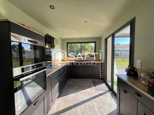 Vente Maison 4 pièces 127 m2 Arengosse