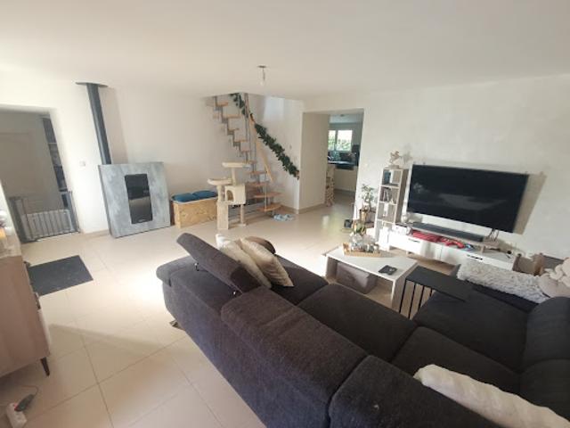 Vente Maison 4 pièces 127 m2 Brûlon
