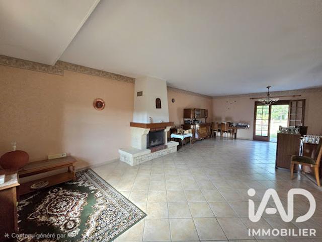 Vente Maison 4 pièces 127 m2 Clémont