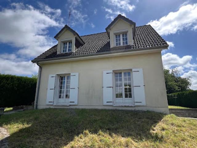 Vente Maison 4 pièces 127 m2 Etreillers