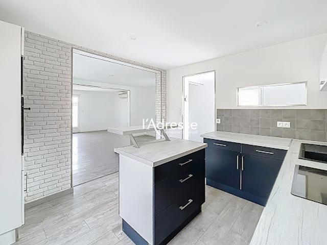 Vente Maison 4 pièces 127 m2 La Salvetat Saint Gilles