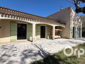 Vente Maison 4 pièces 126.29 m2 Saint Martin de Crau