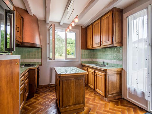 Vente Maison 4 pièces 127 m2 Saint Laurent les Tours
