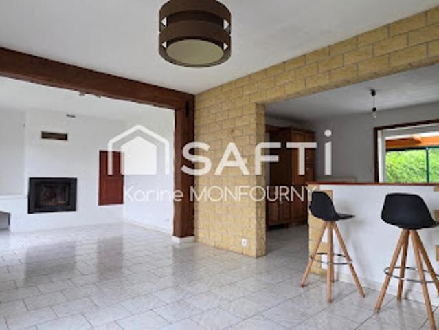 Vente Maison 4 pièces 127 m2 Saint Quentin