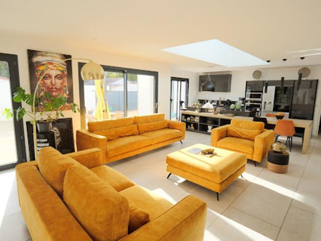 Vente Maison 4 pièces 127 m2 Saint Sulpice de Royan