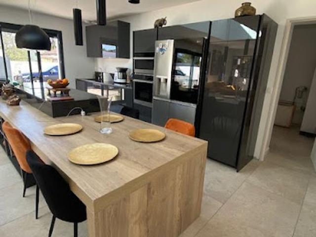 Vente Maison 4 pièces 127 m2 Saint Sulpice de Royan
