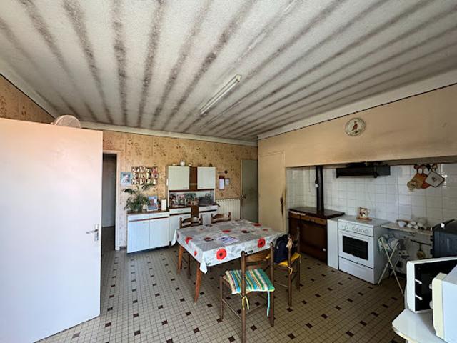 Vente Maison 4 pièces 127 m2 Villemade