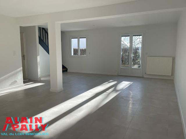 Vente Maison 4 pièces 128 m2 Chateaudun