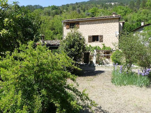 Vente Maison 4 pièces 128 m2 Puget Théniers