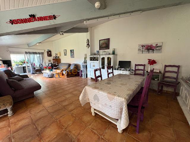 Vente Maison 4 pièces 128 m2 Queyrac