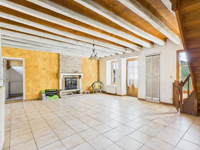 Vente Maison 4 pièces 128 m2 Ruffec