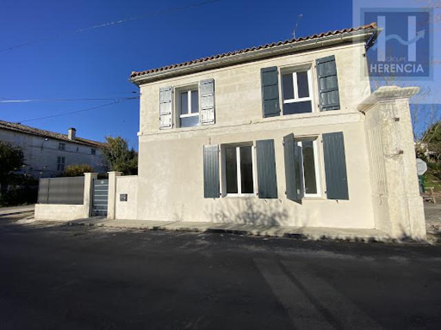 Vente Maison 4 pièces 128.07 m2 Sireuil