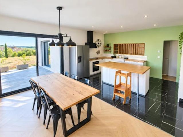 Vente Maison 4 pièces 129 m2 Montclar Lauragais