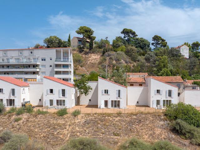 Vente Maison 4 pièces 120 m2 Marseille 16ème