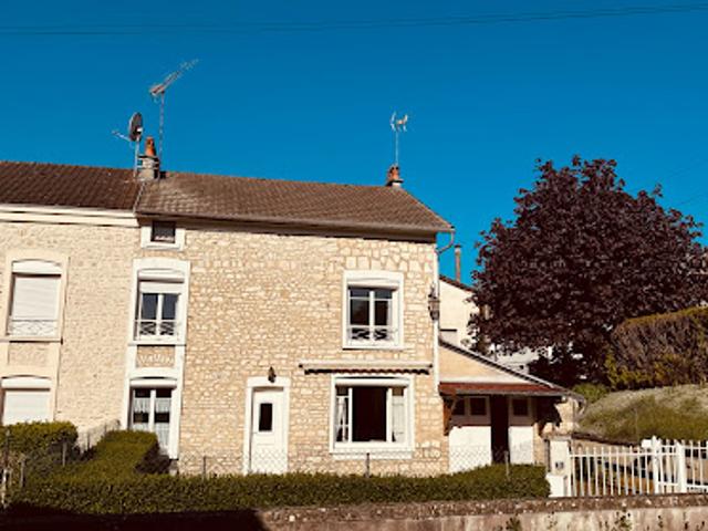 Vente Maison 4 pièces 120 m2 Epineuil