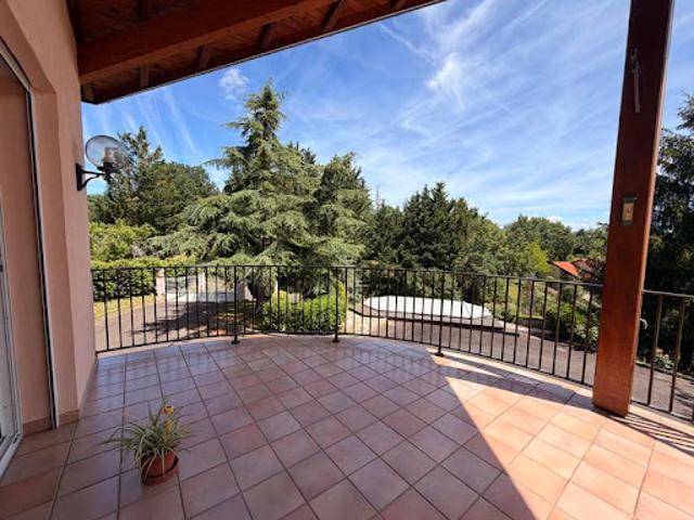 Vente Maison 4 pièces 120 m2 Pavie