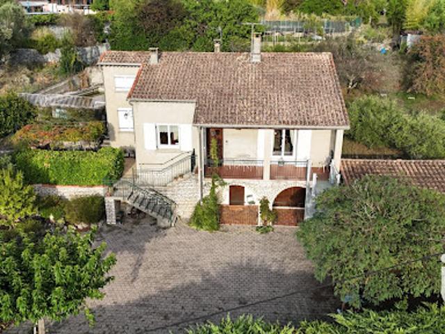 Vente Maison 4 pièces 120 m2 Saint Etienne de Fontbellon